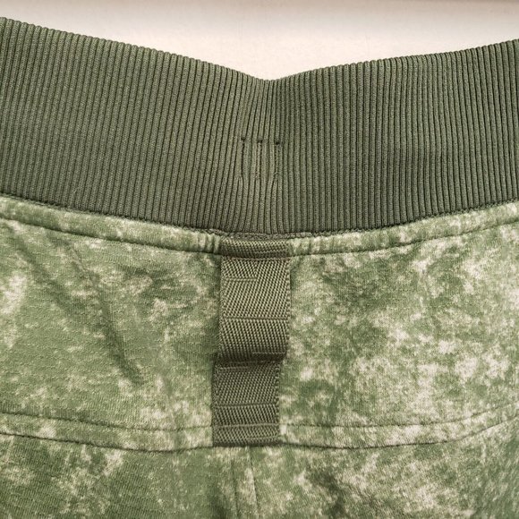 Lululemon Mens ABC Joggers Size M Warpstreme Pants Green Print Tapered Pockets - Picture 5 of 13